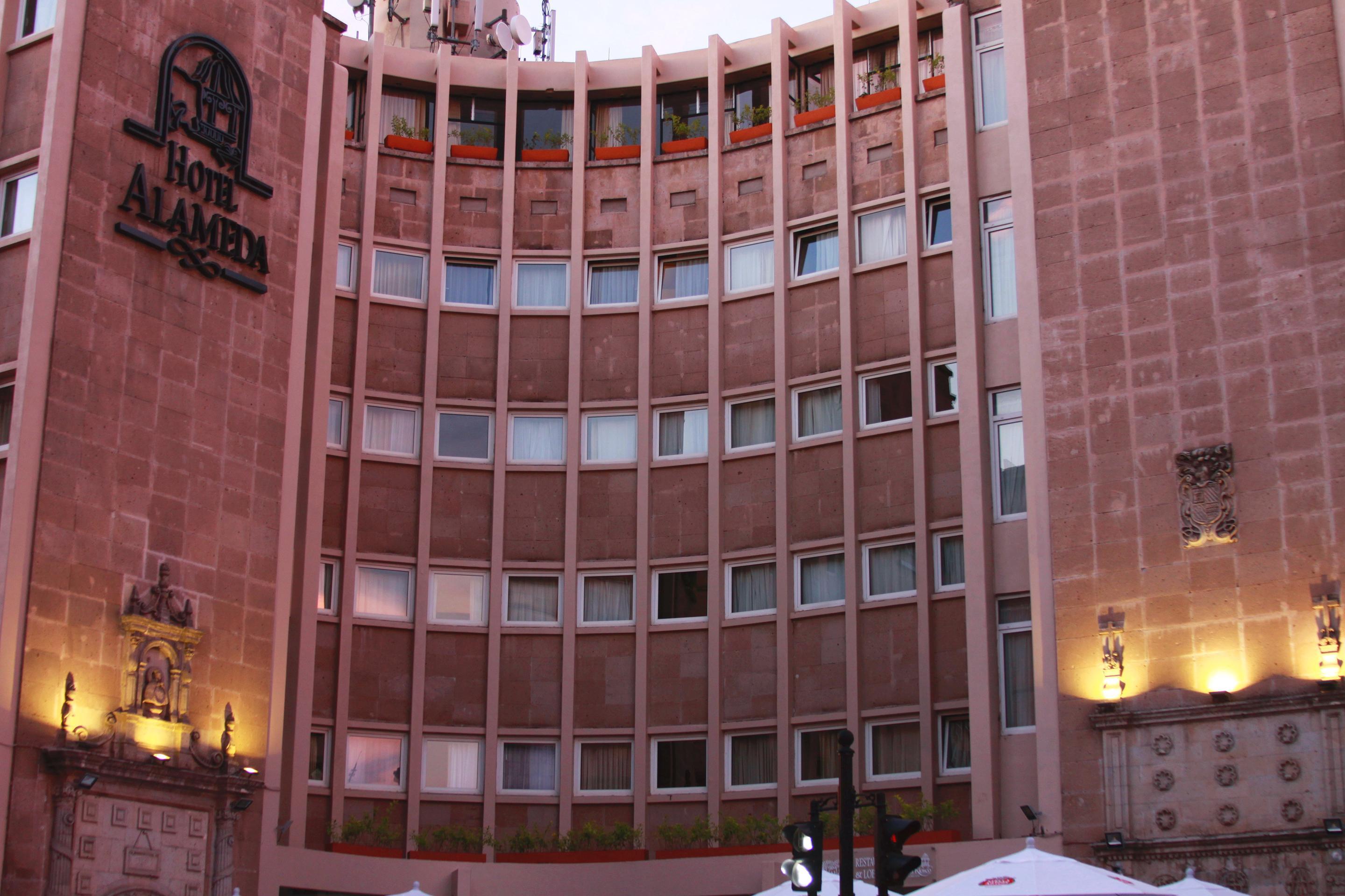 Hotel Alameda Centro Historico Morelia Exterior photo